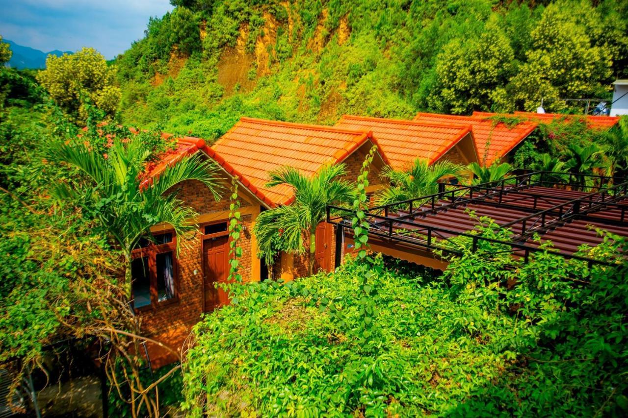 Hillside View Bungalow Homestay ฟ็องญา ภายนอก รูปภาพ
